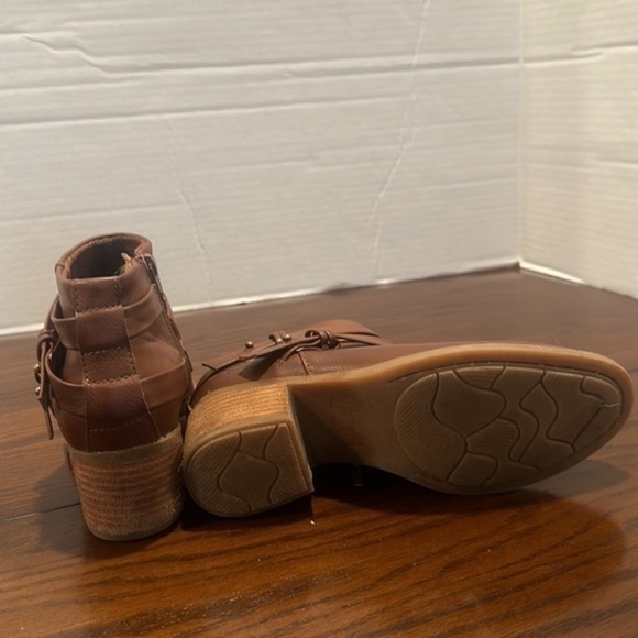 BOC - Picture 7 of 8